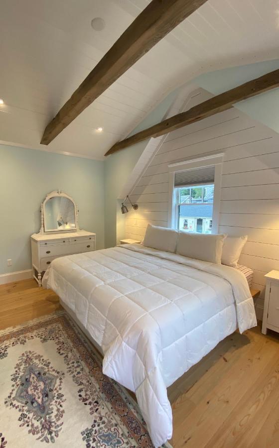 The Clarendon House Bed & Breakfast โพรวินซ์ทาวน์ ภายนอก รูปภาพ